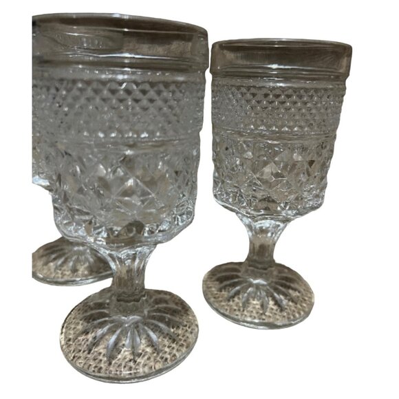 Vintage Set of 6 Crystal Goblet Pedestal Glasses 5.5" Molded Retro Elegant Decor - Picture 9 of 9